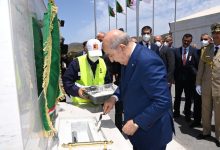 Photo of Dessalement d’eau de mer : Le Président Tebboune pose de la 1ere pierre du projet de réalisation d’une station à Cap Blanc, dans la commune d’Aïn El Kerma (Oran)